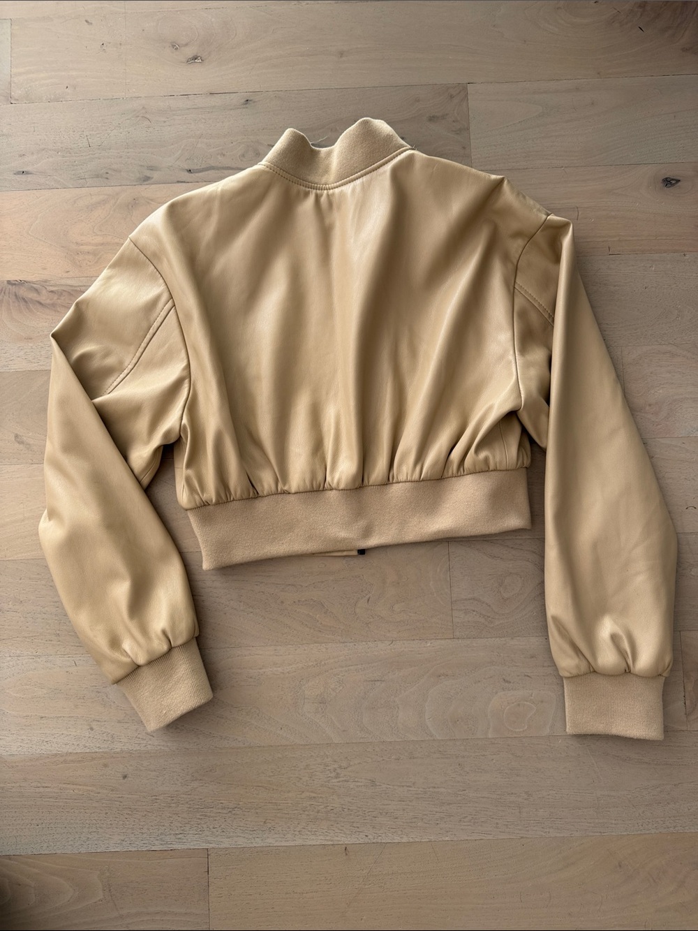 Lamarque 100% Polyurethane Beige Cropped Leather Bomber Jacket - Picture 3 of 3